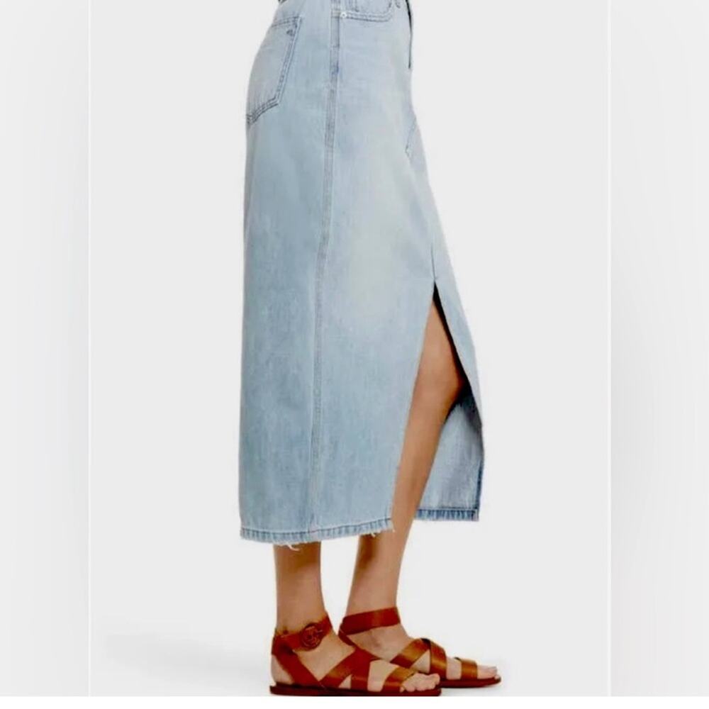 Madewell Retro Denim Midi High Split Skirt. LIGHT WASH - Picture 3 of 13